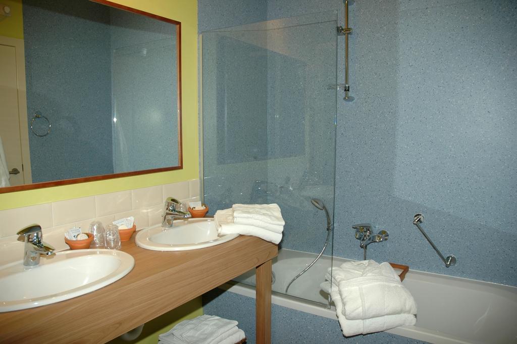 Hotel Van Reeth'S Koffiebranderij Puurs 객실 사진